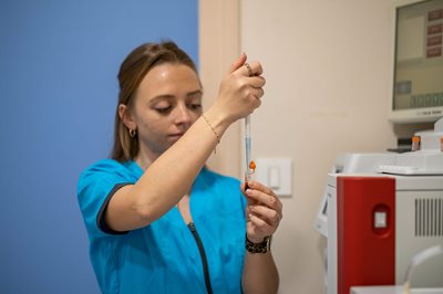 CV_Clinique-Veterinaire-du-musee_Mise-en-situation-26_0-(1).jpg